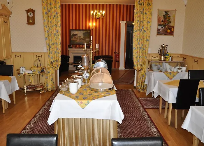 מלון Savoy Near Kurfuerstendamm 3*