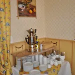 Hotel Pension Savoy Am Kurdamm Und Zoo