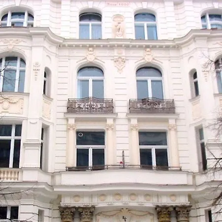 Hotel Pension Savoy near Kurfürstendamm Hotell Berlin