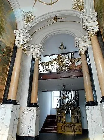 Savoy Near Kurfuerstendamm Berlin