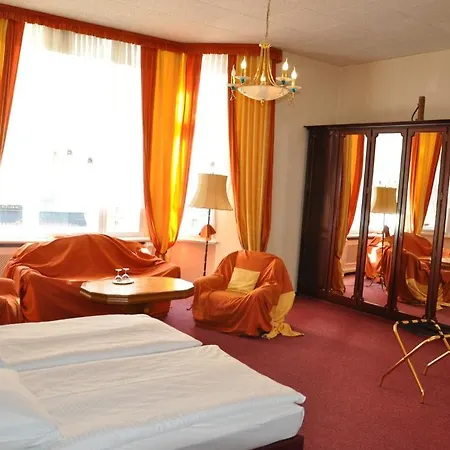 Hotel Savoy Near Kurfuerstendamm Berlin