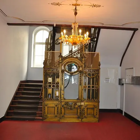 Savoy Near Kurfuerstendamm Hotel