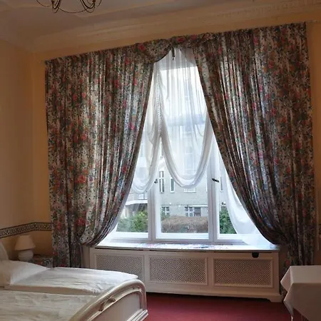 Savoy Near Kurfuerstendamm Hotel 3*