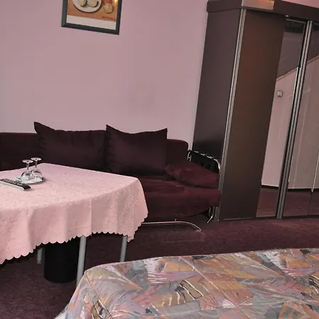 Hotel Savoy Near Kurfuerstendamm