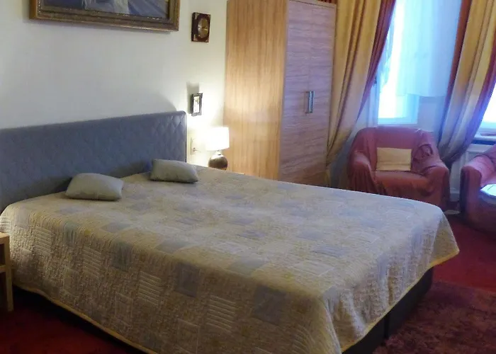 Hotel Pension Savoy Am Kurdamm Und Zoo