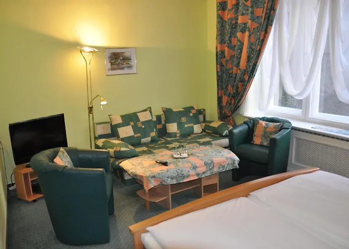 Hotel Pension Savoy Am Kurdamm Und Zoo Hotel