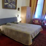Hotel Pension Savoy Am Kurdamm Und Zoo