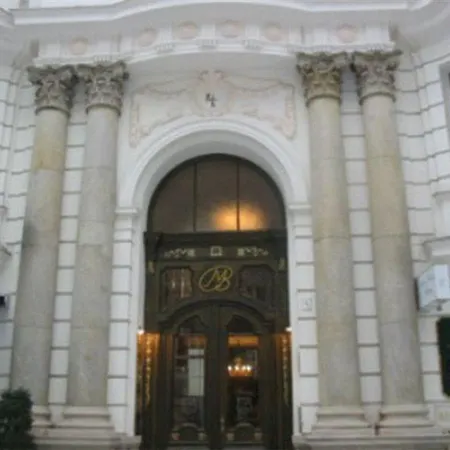 Hotel Pension Savoy near Kurfürstendamm Hotel 2*