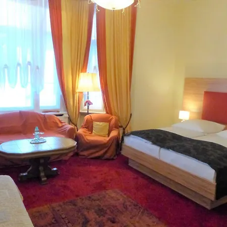 Hotel Pension Savoy near Kurfürstendamm 2* Berlin