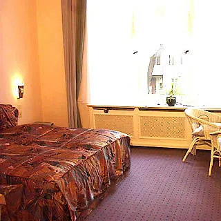 Hotel Hotel Pension Savoy near Kurfürstendamm 2*