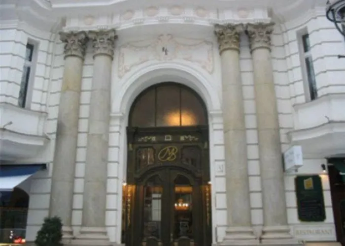 Hotel Pension Savoy Am Kurdamm Und Zoo Hotel 3*