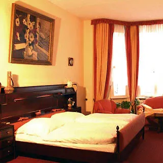 Hotel Pension Savoy Am Kurdamm Und Zoo