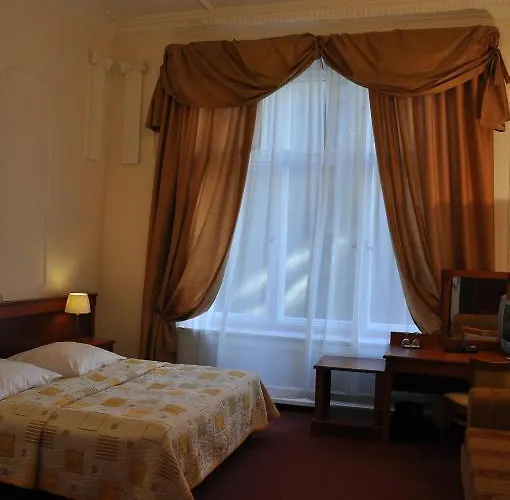 Hotel Pension Savoy Am Kurdamm Und Zoo Hotel Berlin